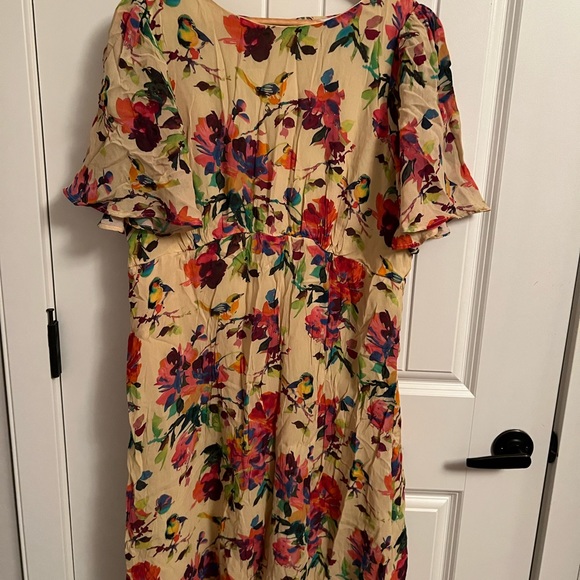 Pretty yellow floral dress by Monsoon - Picture 4 of 4